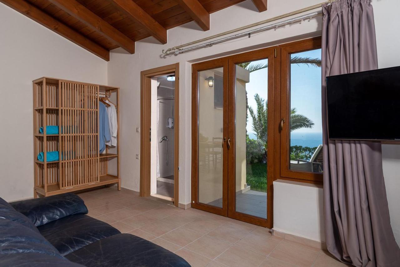 Vitamin Sea Luxury Villas Agia Pelagia  Exterior photo